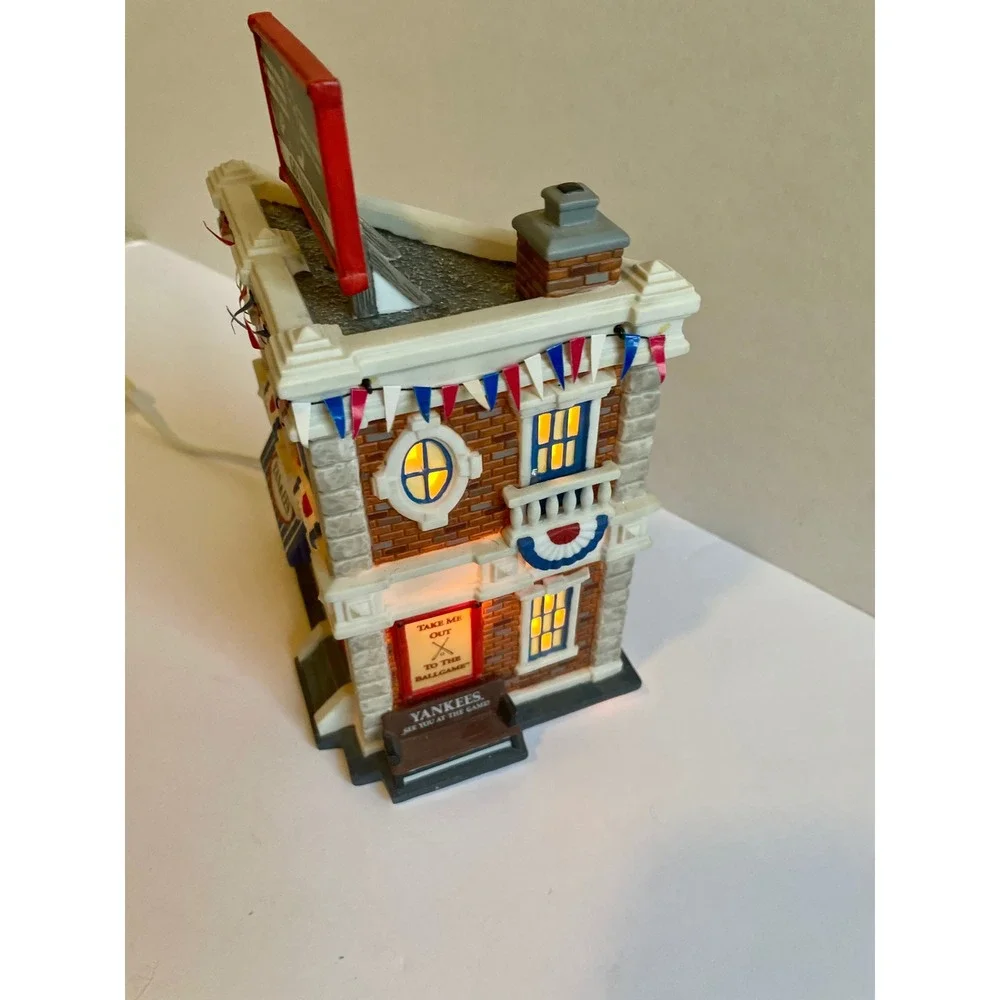 Department 56 Christmas in the City New York Yankees Souvenir Shop
